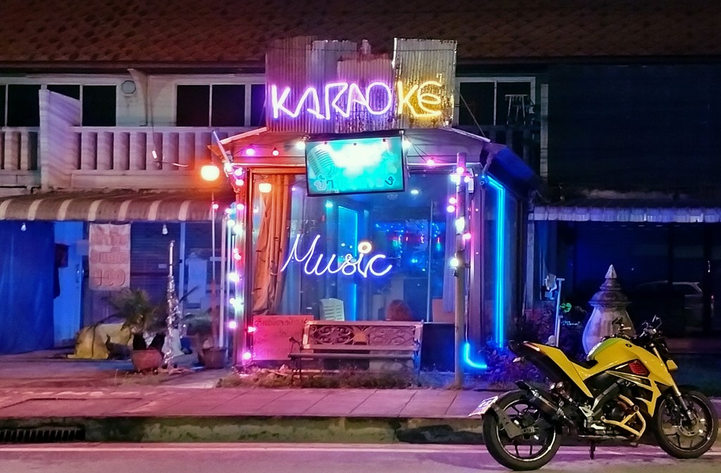 Phần mềm quản lý karaoke EBIZ - Phòng hát karaoke